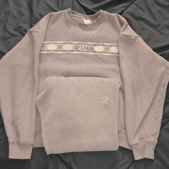 PINK Victoria's Secret Sweatshirt and Joggers Set. Toupe Dusty Pink. Ivy Fleece - Picture 4 of 7